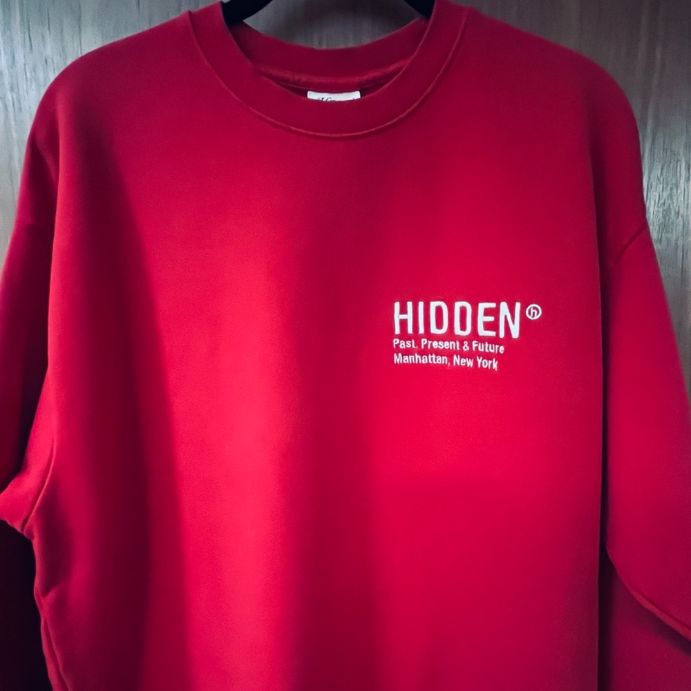 LIMITED DROP HIDDEN PPF RED SWEATSHIRT
